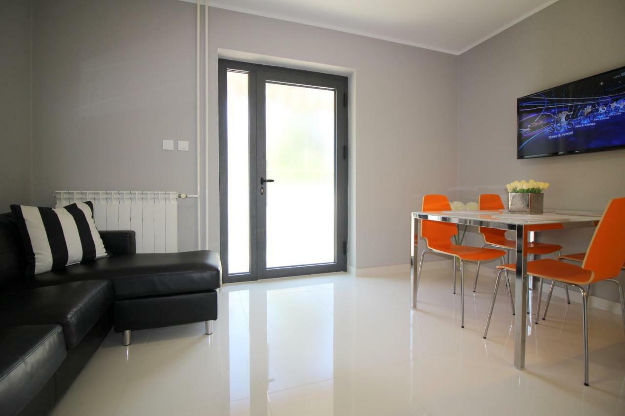 Apartments Sabina Poreč Exterior foto