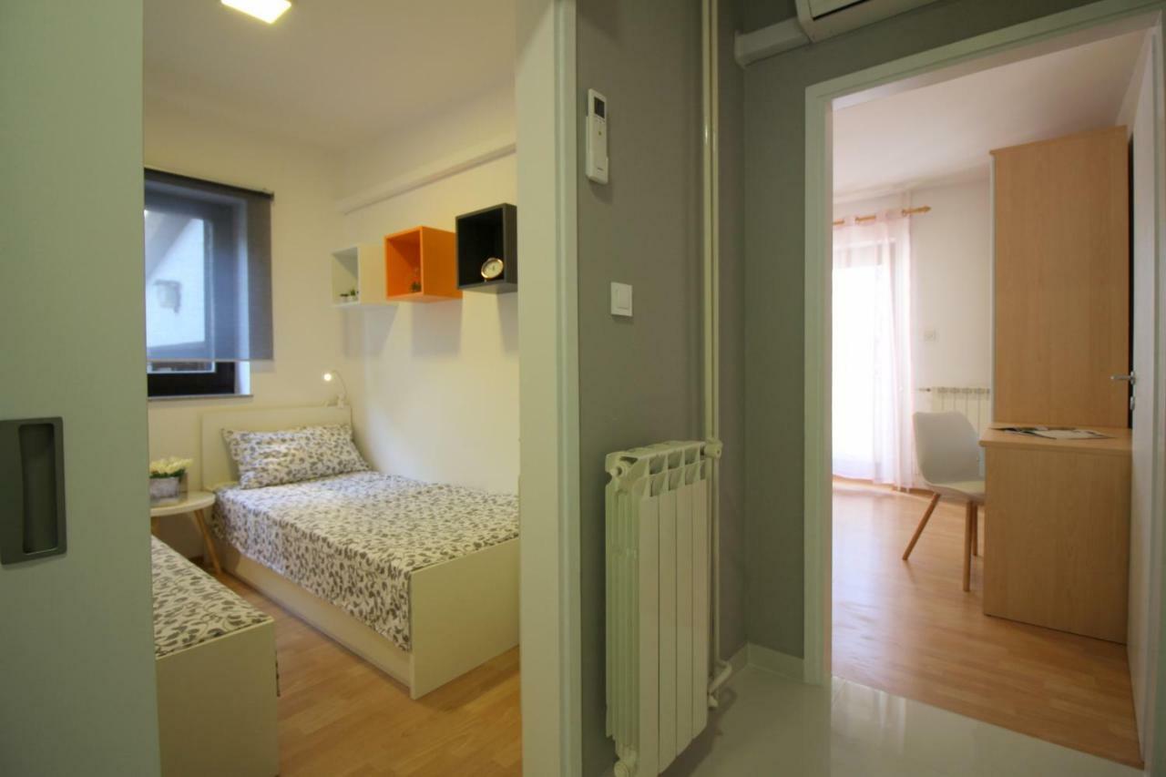 Apartments Sabina Poreč Exterior foto