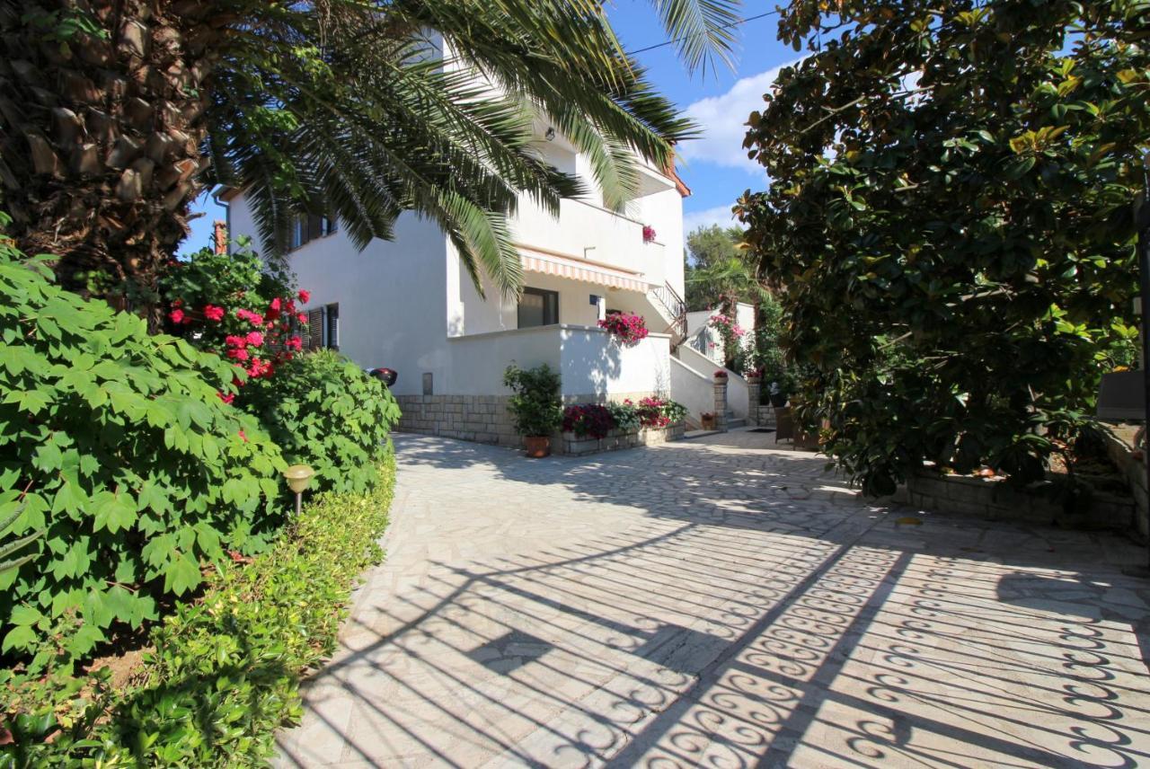 Apartments Sabina Poreč Exterior foto